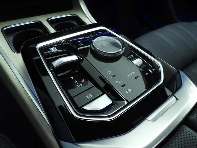 BMW 7 Serie 750e xDrive 2025 Hybride Benzine 11