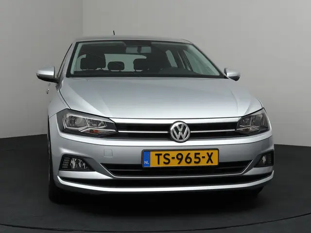 Volkswagen Polo 1.0 TSI Comfortline 2018 Benzine 22