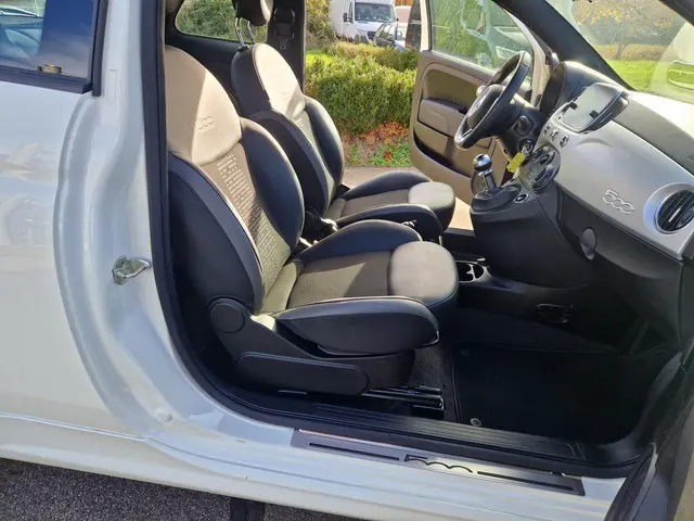 Fiat 500 1.0 Hybrid Hey Google 2021 Benzine 16