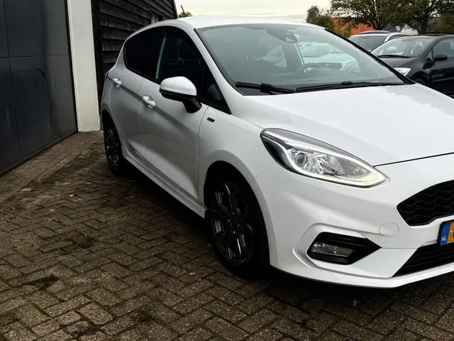 Ford Fiesta 1.0 EcoBoost ST-Line 2019 Benzine 6