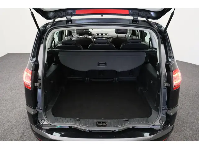 Ford S-Max 2.0 EcoBoost S Edition 5p. 2012 Benzine 32
