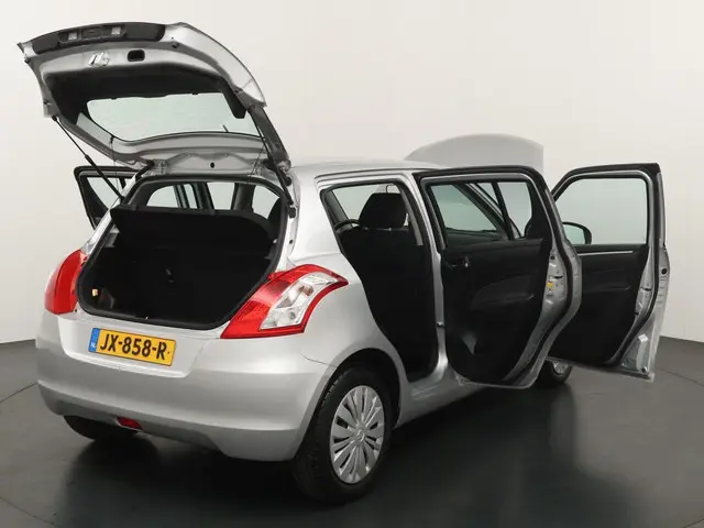 Suzuki Swift 1.2 Comfort AUTOMAAT 2015 Benzine 21
