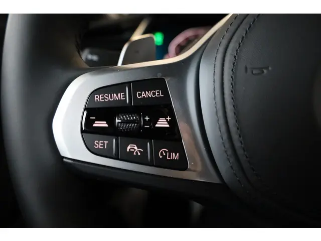 BMW Z4 Roadster sDrive20i 2026 Benzine 12