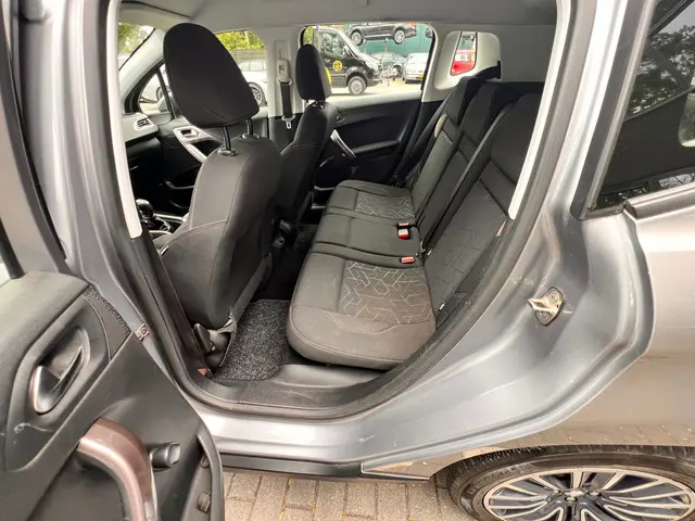 Peugeot 2008 1.2 VTi Active 2013 Benzine 17