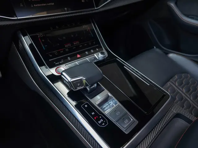 Audi RSQ8 quattro 2020 Benzine 22