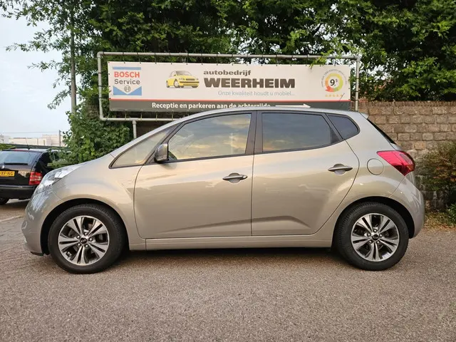Kia Venga 2