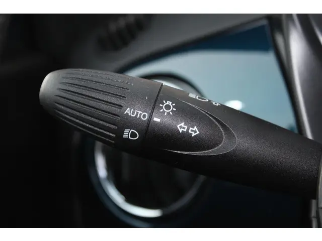 Fiat 500C 1.0 Hybrid Dolcevita 2023 Benzine 35