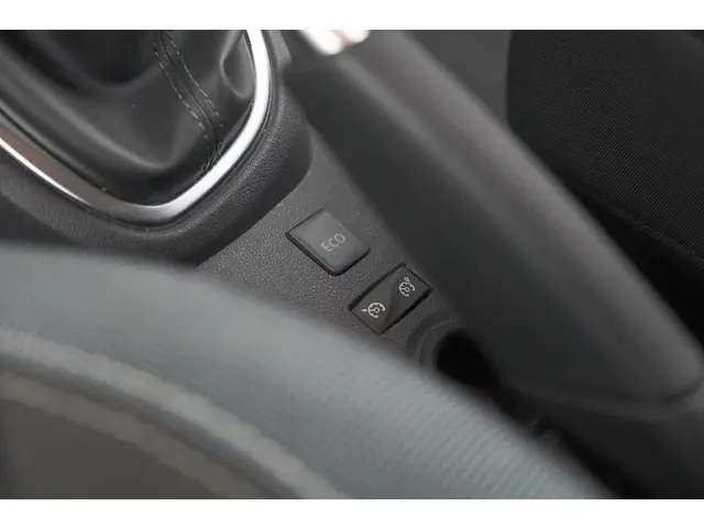 Renault Captur TCe 120 Intens 2017 Benzine 44