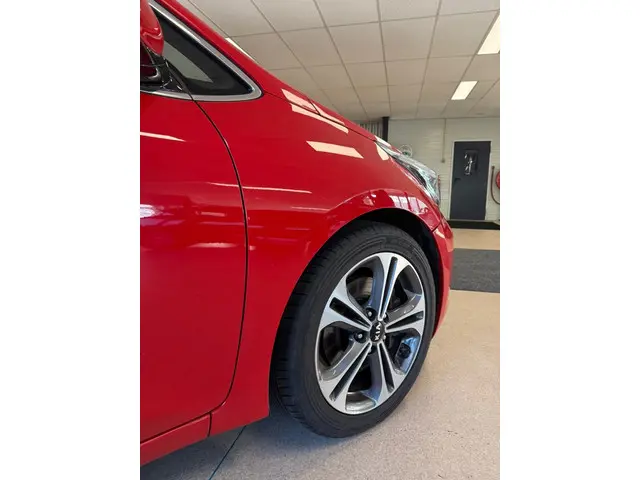 Kia cee'd 1.0 T-GDi GT-Line 2016 Benzine 6