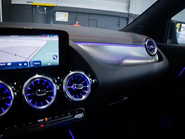 Mercedes-Benz EQA 250+ AMG Line 71 kWh 2025 Elektrisch 31