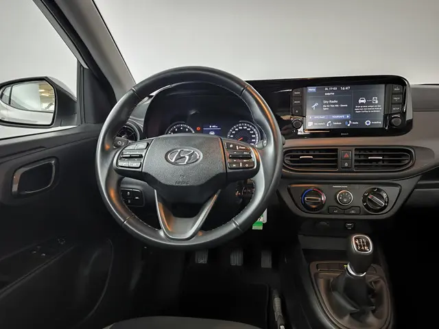 Hyundai i10 1.0 Comfort 2023 Benzine 10