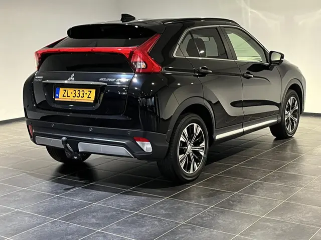Mitsubishi Eclipse Cross 2