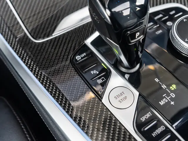 BMW X5 xDrive45e 2021 Hybride Benzine 32