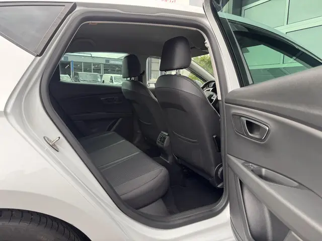 SEAT Leon 1.4 EcoTSI FR Connect 2016 Benzine 16