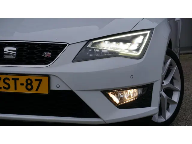 SEAT Leon 1.4 TSI 150pk FR Dynamic 2015 Benzine 46