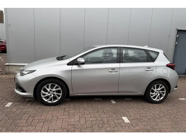 Toyota Auris 1.3 Aspiration 2017 Benzine 4