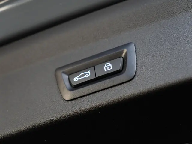 BMW 1 Serie M135i xDrive 2021 Benzine 22