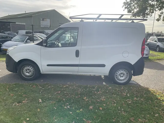 Opel Combo 2