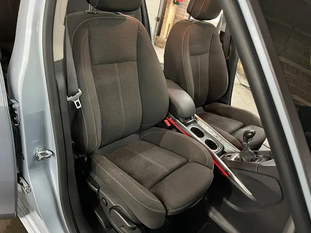 Opel Zafira Tourer 1.4 Business+ 7p. 2014 Benzine 33