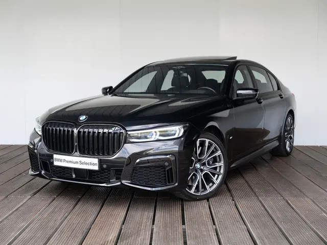 BMW 7 Serie 750Li xDrive 2022 Benzine 53