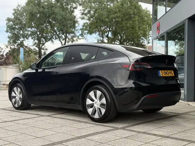 Tesla Model Y Long Range AWD Dual 2024 Elektrisch 4