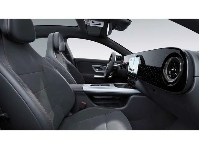 Mercedes-Benz CLA 250+ Launch Edition 2025 Elektrisch 5