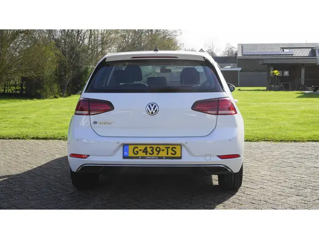 Volkswagen e-Golf E-DITION 2019 Elektrisch 4