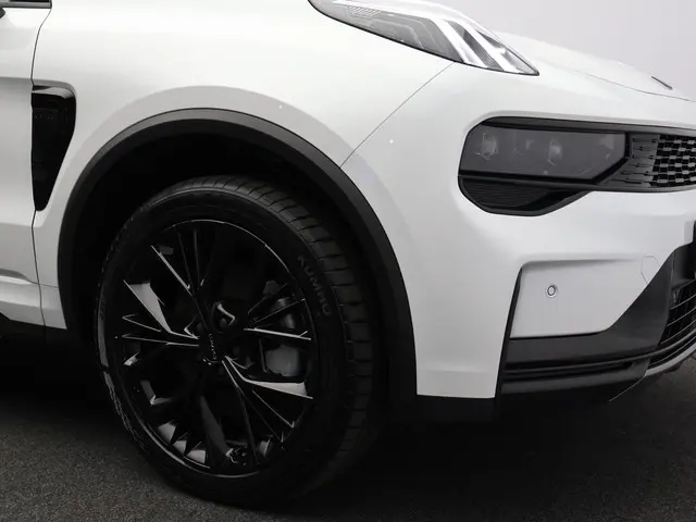 Lynk & Co 01 1.5 More 2025 Hybride Benzine 33