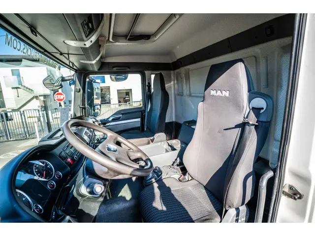 MAN TGS 18.400 4x4H +CM 11.500L /4 COMP 2015 Diesel 9