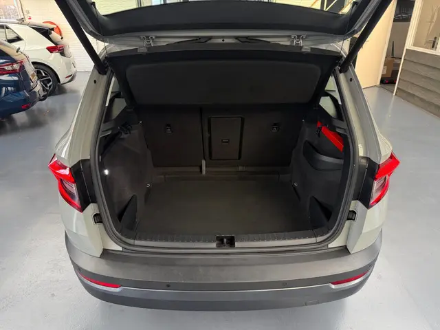 Škoda Karoq 1.5 TSI ACT Business Edition 2020 Benzine 30