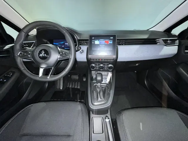 Mitsubishi Colt 1.6 HEV Intense 2026 Hybride Benzine 15