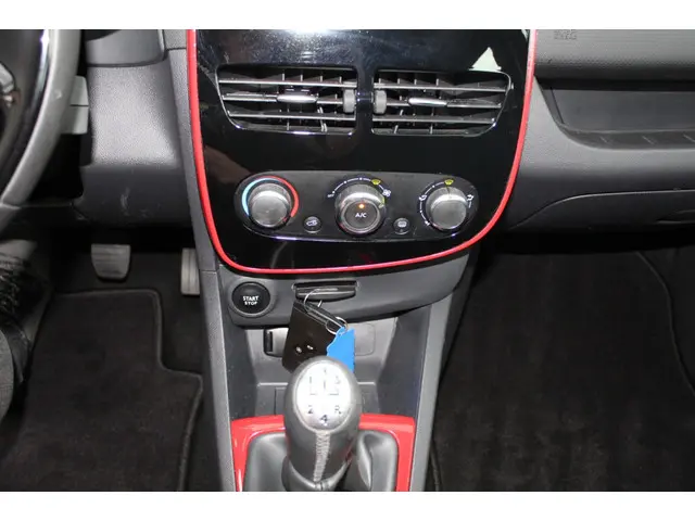 Renault Clio 0.9 TCe Expression 2016 Benzine 14