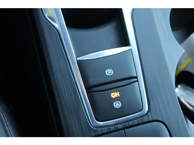 Ford Kuga 2.5 PHEV ST-Line X 2020 Hybride Benzine 27