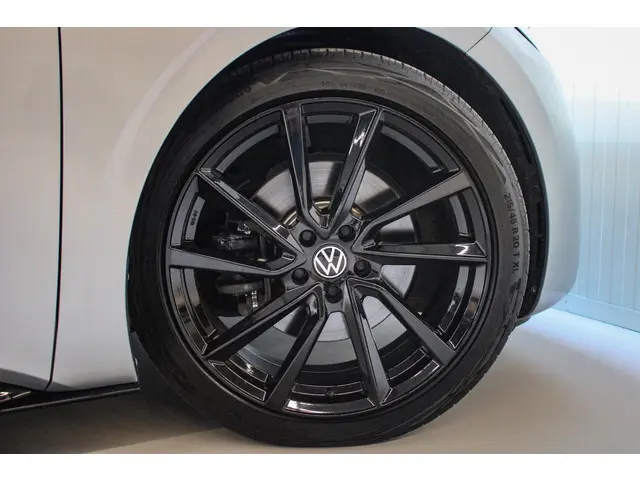 Volkswagen ID.3 Pro 58 kWh | LEDER | UNIEK! | 2020 Elektrisch 7