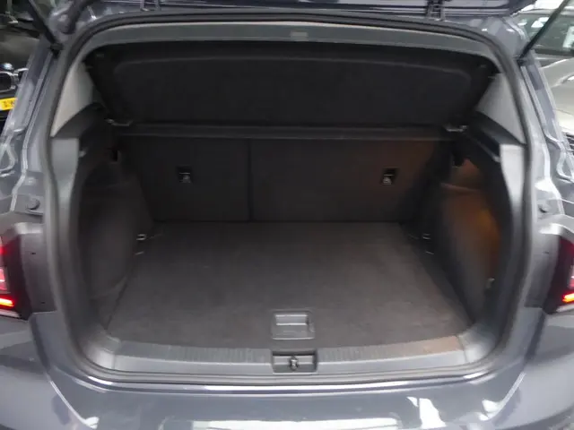 Volkswagen T-Cross 1.0 TSI Style 2021 Benzine 14