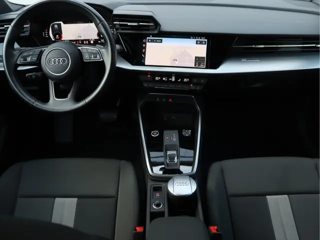 Audi A3 Sportback 35 TFSI S-Line 2020 Hybride Benzine 3