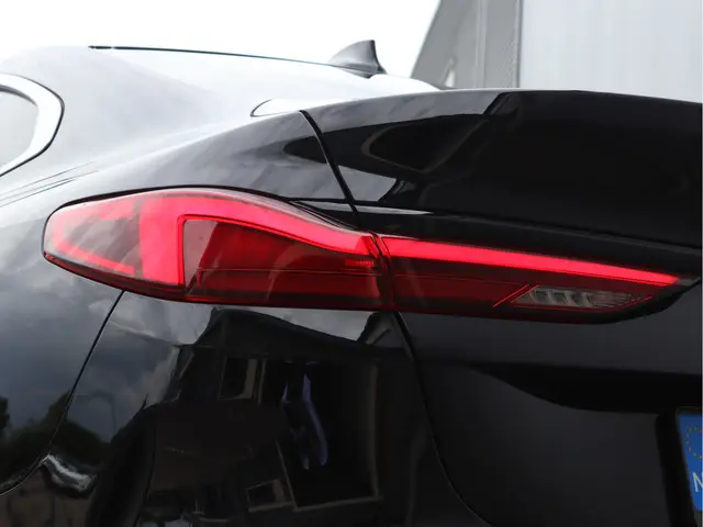 BMW 2 Serie Gran Coupé 218i High Executive 2020 Benzine 15