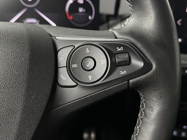Opel Mokka-e Ultimate 50-kWh 11kw bl. 2023 Elektrisch 26