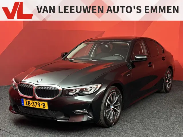 BMW 3 Serie 320i Executive Edition 2019 Benzine