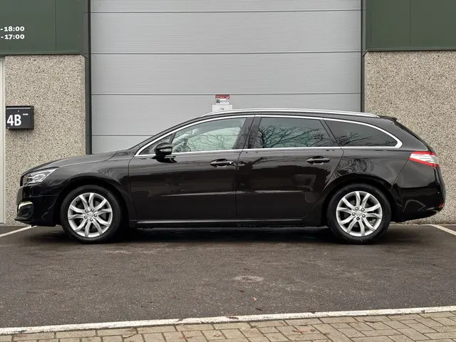 Peugeot 508 SW 1.6 e-THP GT-line 2015 Benzine 7