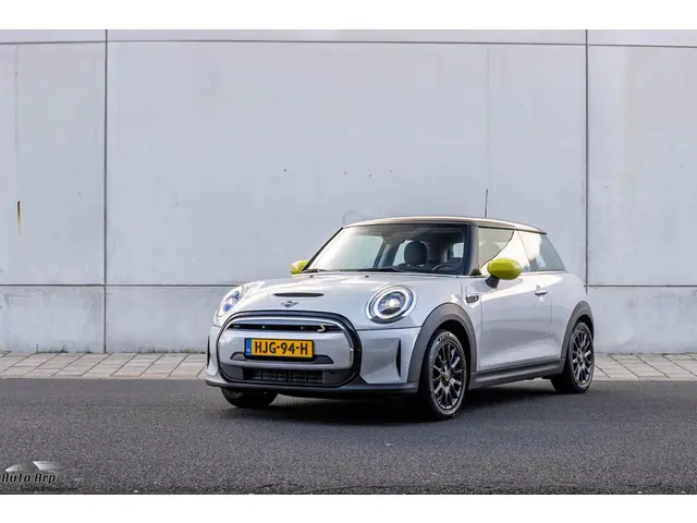 MINI Electric Mini MINI Electric 33 kWh 2022 Elektrisch 9