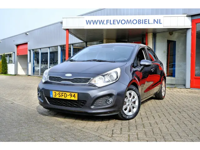 Kia Rio 1.2 CVVT Plus Pack 5-drs Airco|Navi 2014 Benzine