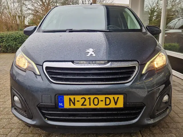 Peugeot 108 1.0 e-VTi Active 2021 Benzine 6