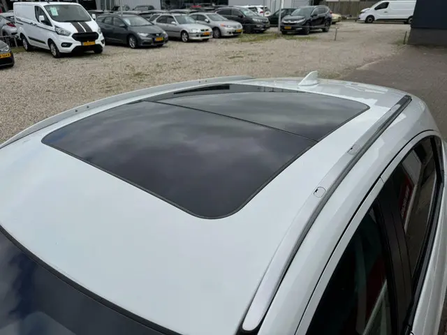Honda HR-V 1.5 i-VTEC Executive 2017 Benzine 37