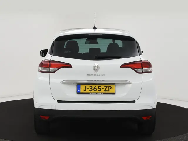 Renault Scénic 1.3 TCe 140pk Bose 2018 Benzine 9