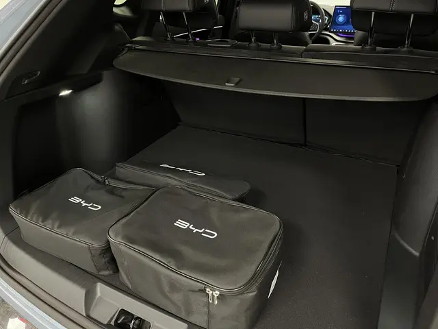 BYD SEAL U 1.5 DM-i FWD Boost 2025 Hybride Benzine 37