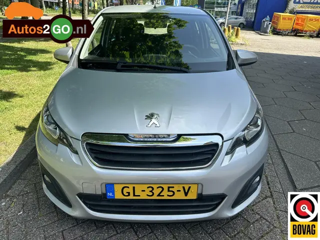 Peugeot 108 1.0 e-VTi Active 2015 Benzine 9