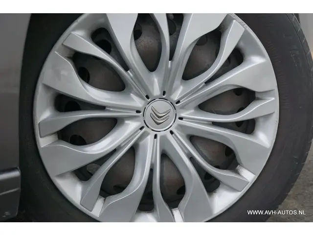 Citroën C4 1.2 PureTech Feel Collection 2016 Benzine 10