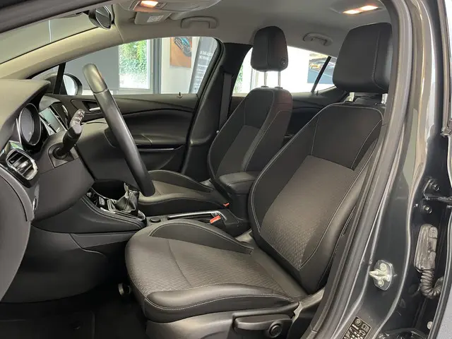 Opel Astra 1.0 Innovation 2016 Benzine 3