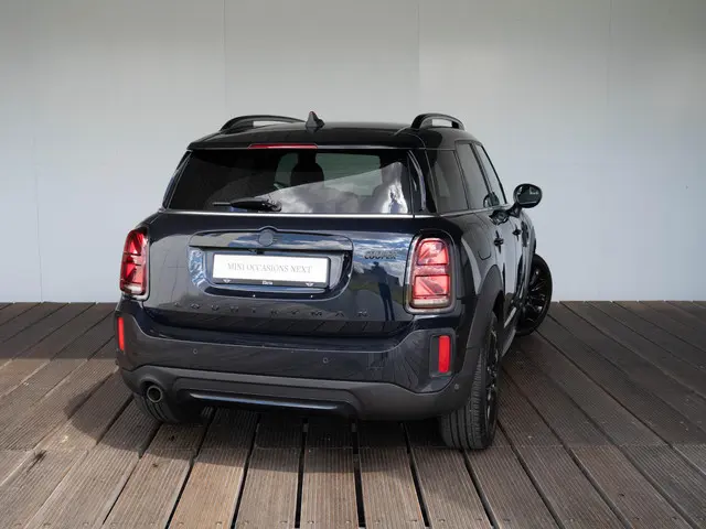 MINI Countryman Cooper Aut. 2021 Benzine 3